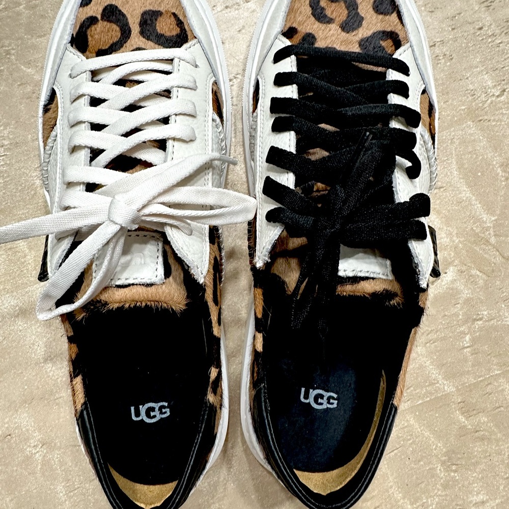UGG Alameda Spotty Lace Up Leather Sneakers size 9 1130777